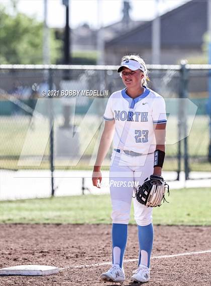 Thumbnail 3 in Madera @ Clovis North photogallery.