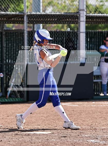 Thumbnail 3 in Madera @ Clovis North photogallery.