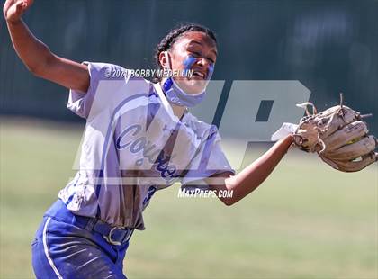 Thumbnail 2 in Madera @ Clovis North photogallery.