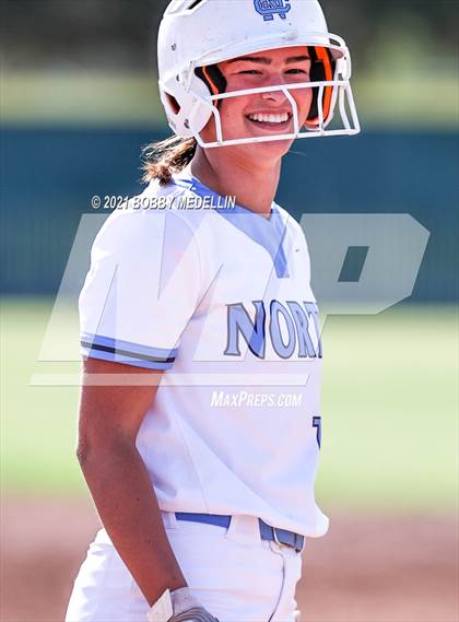 Thumbnail 1 in Madera @ Clovis North photogallery.