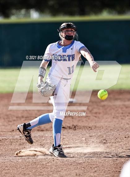 Thumbnail 3 in Madera @ Clovis North photogallery.