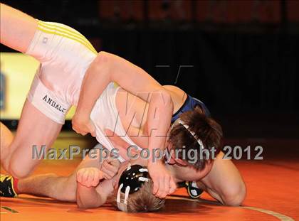 Thumbnail 2 in KSHSAA 4A State Wrestling Championships  photogallery.