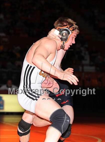 Thumbnail 2 in KSHSAA 4A State Wrestling Championships  photogallery.