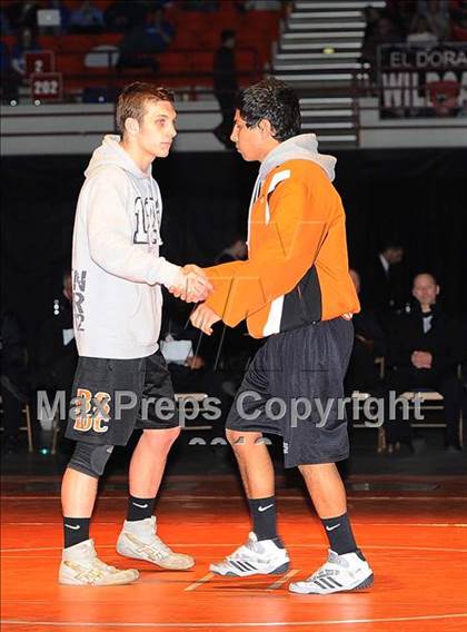 Thumbnail 2 in KSHSAA 4A State Wrestling Championships  photogallery.