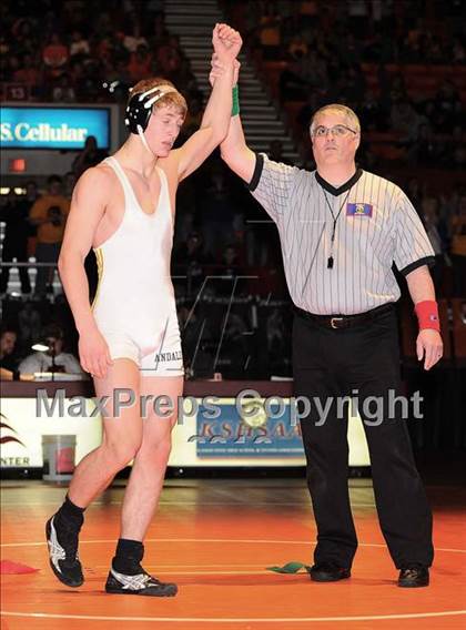 Thumbnail 3 in KSHSAA 4A State Wrestling Championships  photogallery.