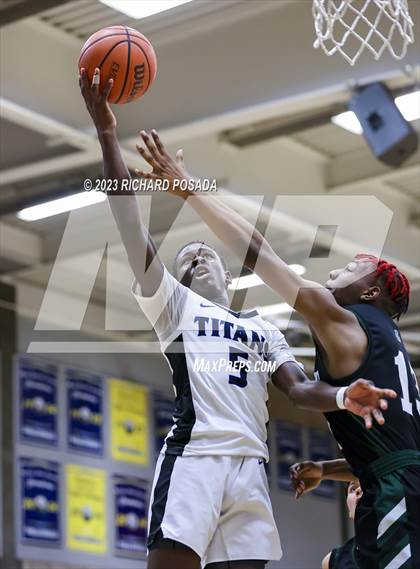 Thumbnail 3 in Frontier vs. Hoover photogallery.