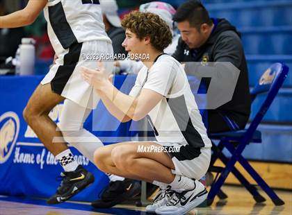 Thumbnail 1 in Frontier vs. Hoover photogallery.