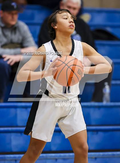 Thumbnail 3 in Frontier vs. Hoover photogallery.