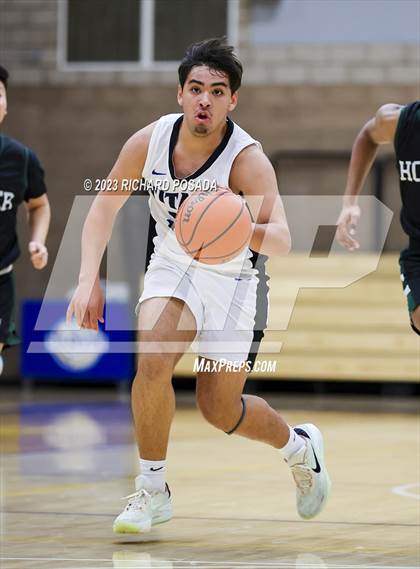 Thumbnail 1 in Frontier vs. Hoover photogallery.