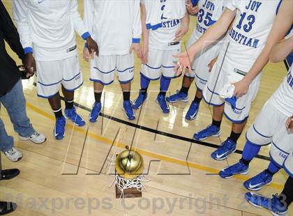 Thumbnail 2 in Joy Christian vs. Arizona Lutheran Academy (AIA D4 Final) photogallery.