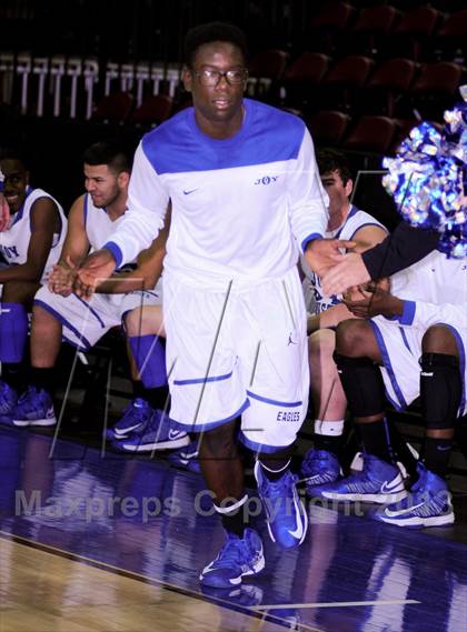 Thumbnail 3 in Joy Christian vs. Arizona Lutheran Academy (AIA D4 Final) photogallery.