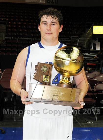 Thumbnail 2 in Joy Christian vs. Arizona Lutheran Academy (AIA D4 Final) photogallery.