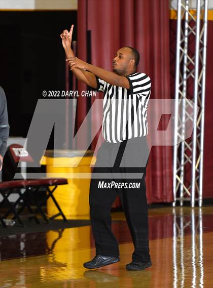 Thumbnail 2 in South El Monte vs Los Altos (West Covina Tournament) photogallery.