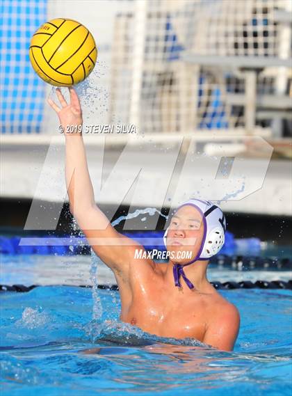Thumbnail 3 in Carlsbad vs. Steele Canyon (CIF State Qualifier) photogallery.