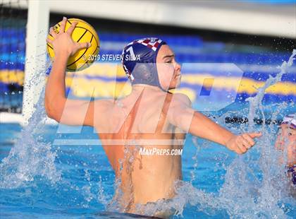 Thumbnail 2 in Carlsbad vs. Steele Canyon (CIF State Qualifier) photogallery.