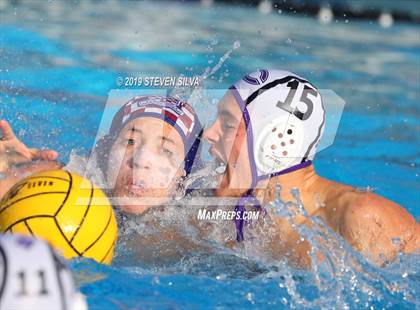 Thumbnail 2 in Carlsbad vs. Steele Canyon (CIF State Qualifier) photogallery.