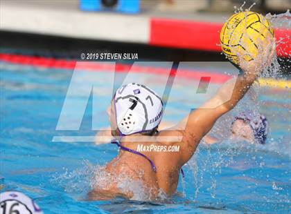 Thumbnail 3 in Carlsbad vs. Steele Canyon (CIF State Qualifier) photogallery.
