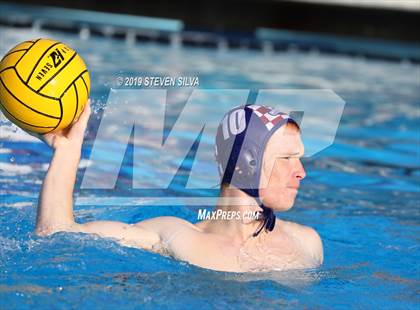 Thumbnail 2 in Carlsbad vs. Steele Canyon (CIF State Qualifier) photogallery.