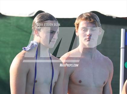 Thumbnail 1 in Carlsbad vs. Steele Canyon (CIF State Qualifier) photogallery.