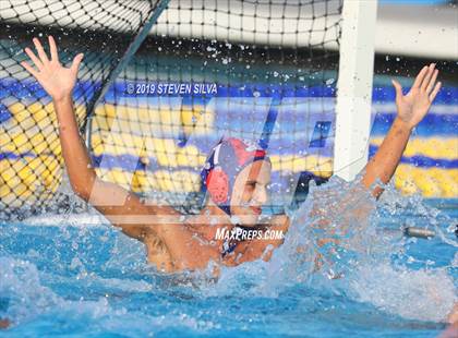 Thumbnail 3 in Carlsbad vs. Steele Canyon (CIF State Qualifier) photogallery.