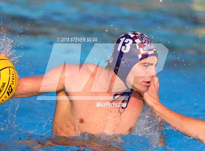 Thumbnail 3 in Carlsbad vs. Steele Canyon (CIF State Qualifier) photogallery.