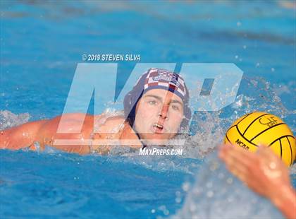 Thumbnail 1 in Carlsbad vs. Steele Canyon (CIF State Qualifier) photogallery.