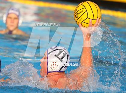 Thumbnail 1 in Carlsbad vs. Steele Canyon (CIF State Qualifier) photogallery.
