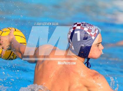 Thumbnail 1 in Carlsbad vs. Steele Canyon (CIF State Qualifier) photogallery.