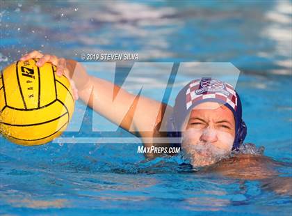 Thumbnail 1 in Carlsbad vs. Steele Canyon (CIF State Qualifier) photogallery.
