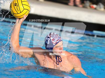 Thumbnail 1 in Carlsbad vs. Steele Canyon (CIF State Qualifier) photogallery.