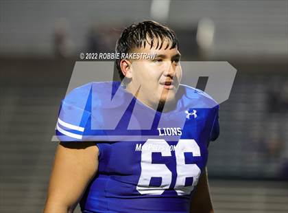 Thumbnail 2 in Bells vs. Blooming Grove (UIL 3A D-II Bi-District) photogallery.