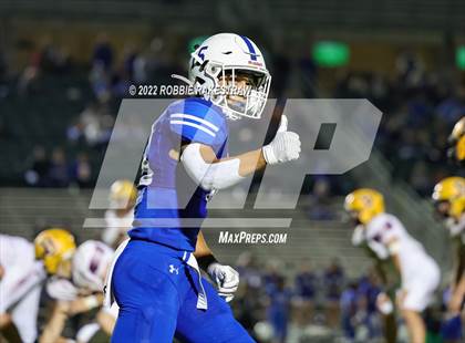 Thumbnail 1 in Bells vs. Blooming Grove (UIL 3A D-II Bi-District) photogallery.