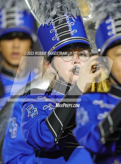 Thumbnail 2 in Bells vs. Blooming Grove (UIL 3A D-II Bi-District) photogallery.