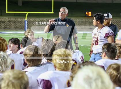 Thumbnail 2 in Bells vs. Blooming Grove (UIL 3A D-II Bi-District) photogallery.