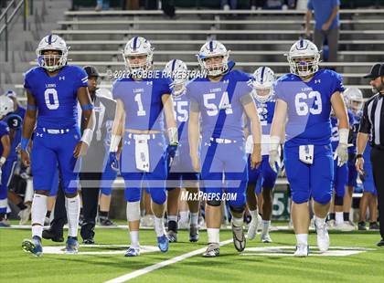 Thumbnail 1 in Bells vs. Blooming Grove (UIL 3A D-II Bi-District) photogallery.