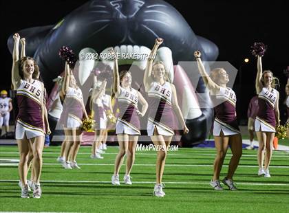 Thumbnail 2 in Bells vs. Blooming Grove (UIL 3A D-II Bi-District) photogallery.