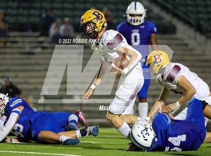 Thumbnail 2 in Bells vs. Blooming Grove (UIL 3A D-II Bi-District) photogallery.