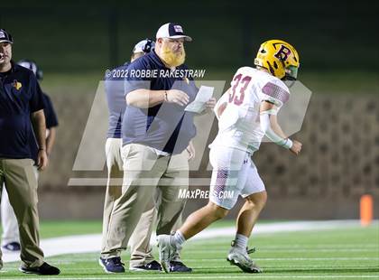 Thumbnail 1 in Bells vs. Blooming Grove (UIL 3A D-II Bi-District) photogallery.