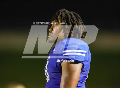 Thumbnail 1 in Bells vs. Blooming Grove (UIL 3A D-II Bi-District) photogallery.