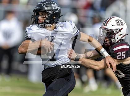 Thumbnail 1 in Dupo vs. Salt Fork (IHSA 1A First Round) photogallery.