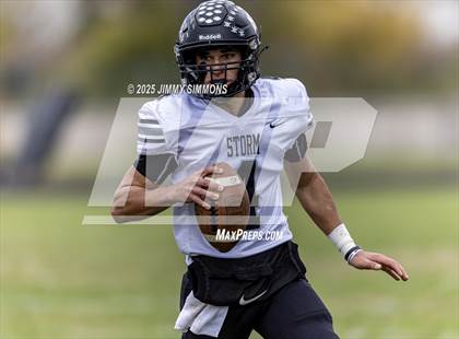 Thumbnail 3 in Dupo vs. Salt Fork (IHSA 1A First Round) photogallery.