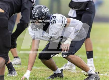 Thumbnail 2 in Dupo vs. Salt Fork (IHSA 1A First Round) photogallery.