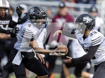 Thumbnail 2 in Dupo vs. Salt Fork (IHSA 1A First Round) photogallery.