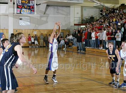 Thumbnail 2 in Mullen @ Cherry Creek photogallery.