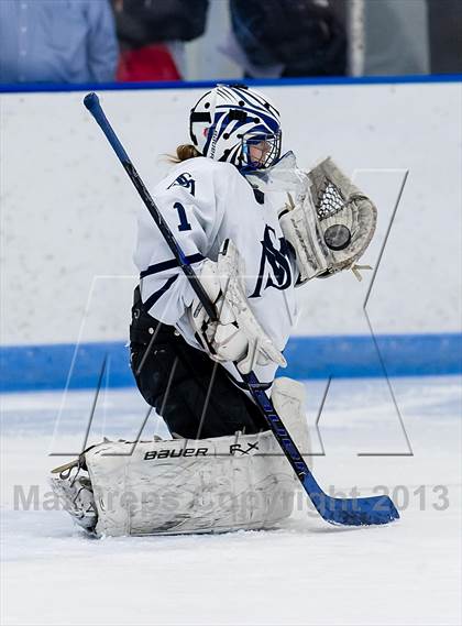 Thumbnail 1 in Noble & Greenough vs St. Mark's (Harrington Invitational) photogallery.