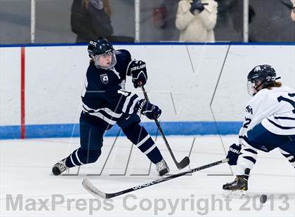 Thumbnail 3 in Noble & Greenough vs St. Mark's (Harrington Invitational) photogallery.