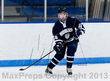 Thumbnail 3 in Noble & Greenough vs St. Mark's (Harrington Invitational) photogallery.