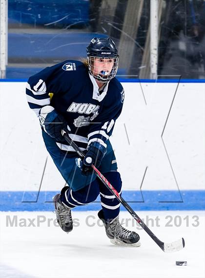 Thumbnail 1 in Noble & Greenough vs St. Mark's (Harrington Invitational) photogallery.