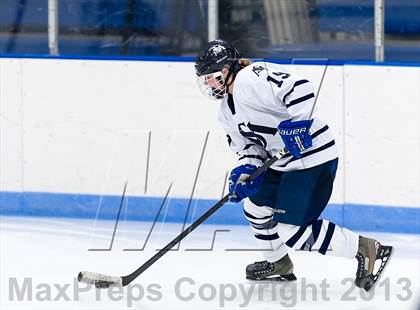 Thumbnail 3 in Noble & Greenough vs St. Mark's (Harrington Invitational) photogallery.