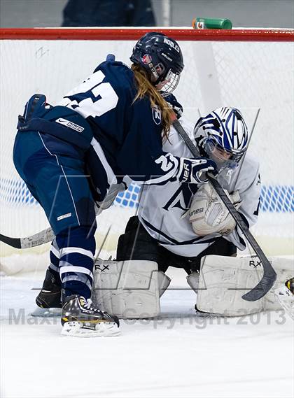 Thumbnail 2 in Noble & Greenough vs St. Mark's (Harrington Invitational) photogallery.